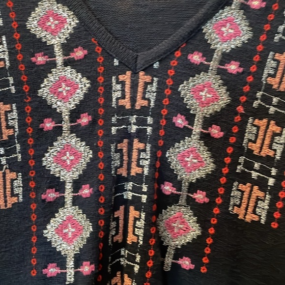 Tunic by Akemi + Kim - Picture 3 of 6